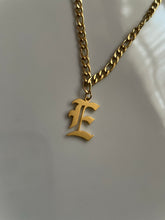 Load image into Gallery viewer, ORIGIN - Initial Necklace - Oara Official