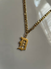 Load image into Gallery viewer, ORIGIN - Initial Necklace - Oara Official