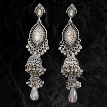 Load image into Gallery viewer, AYEZA Earrings - Oara Official