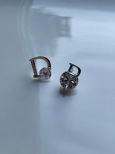 ADORE Earrings - Oara Official